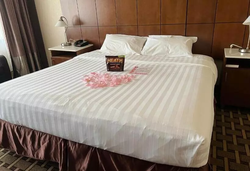 La Crystal Hotel  Los Angeles Long Beach Area