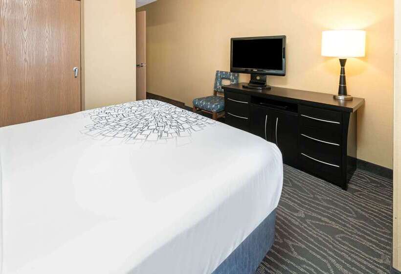 酒店 La Quinta By Wyndham Logan