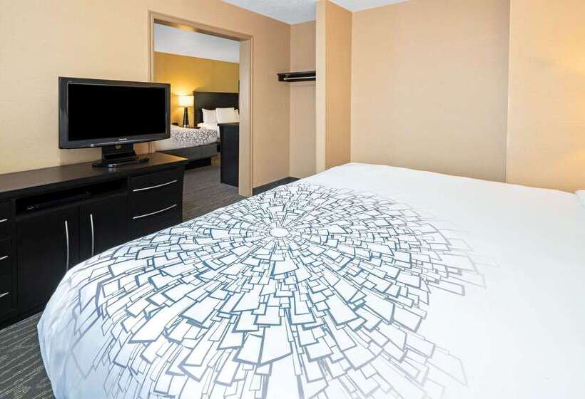 酒店 La Quinta By Wyndham Logan