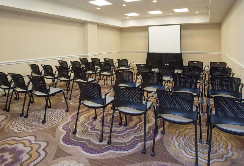 בית מלון כפרי Sonesta Atlanta Airport North