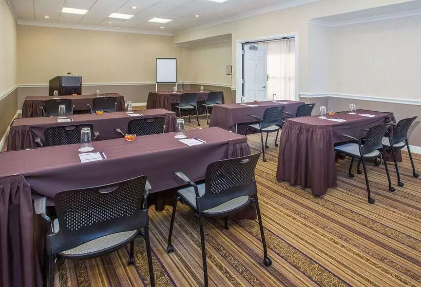 ホテル Sonesta Atlanta Airport North