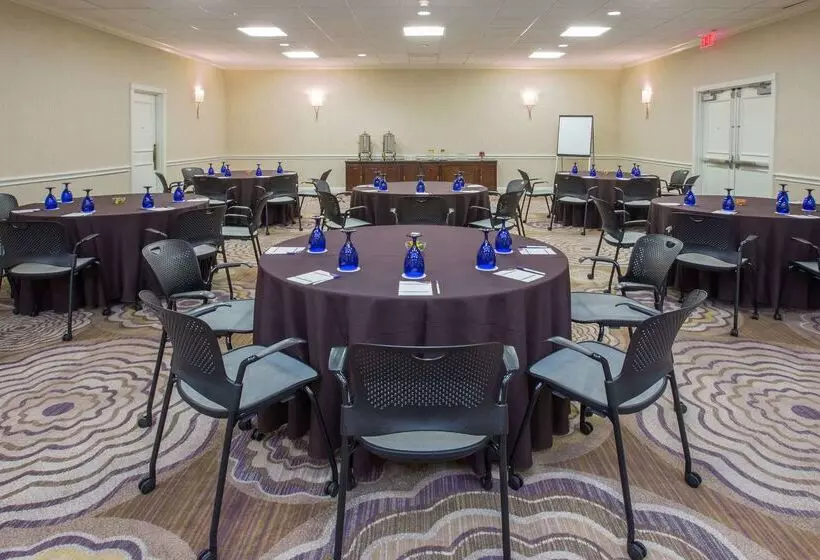 ホテル Sonesta Atlanta Airport North