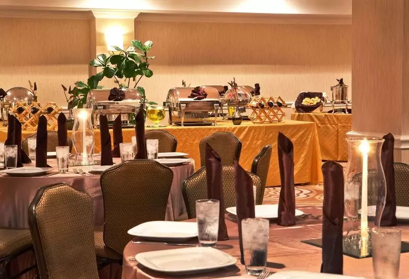 ホテル Sonesta Atlanta Airport North