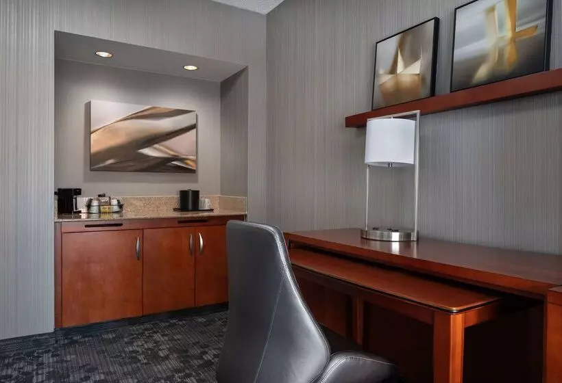 هتل Sonesta Select Phoenix Camelback