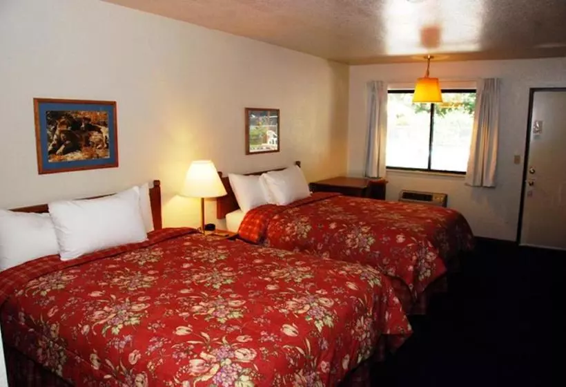 ホテル The Christmas Tree Inn