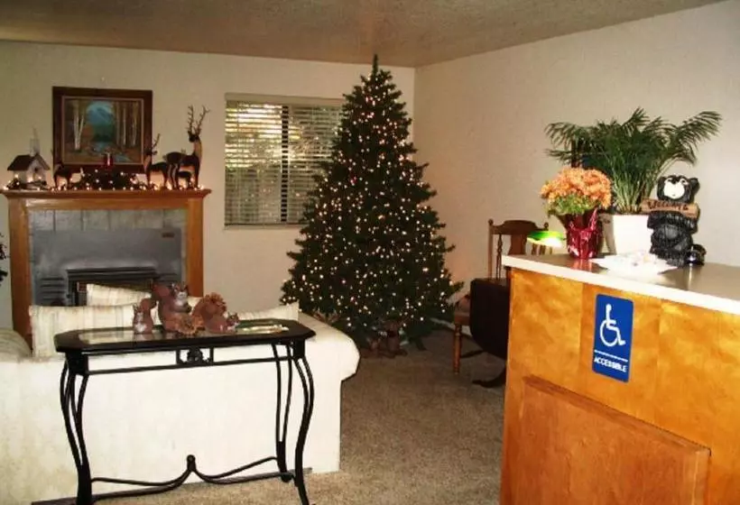 ホテル The Christmas Tree Inn