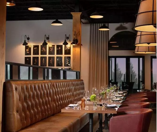 Курорт Chateau Elan