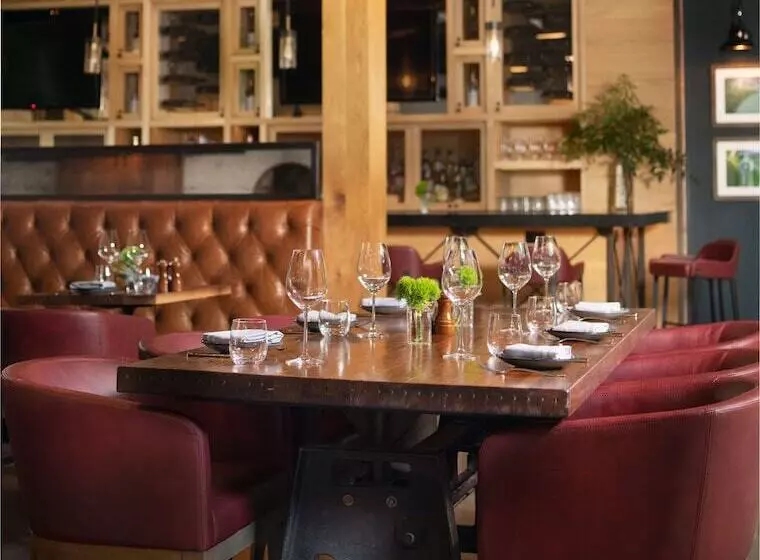 Курорт Chateau Elan