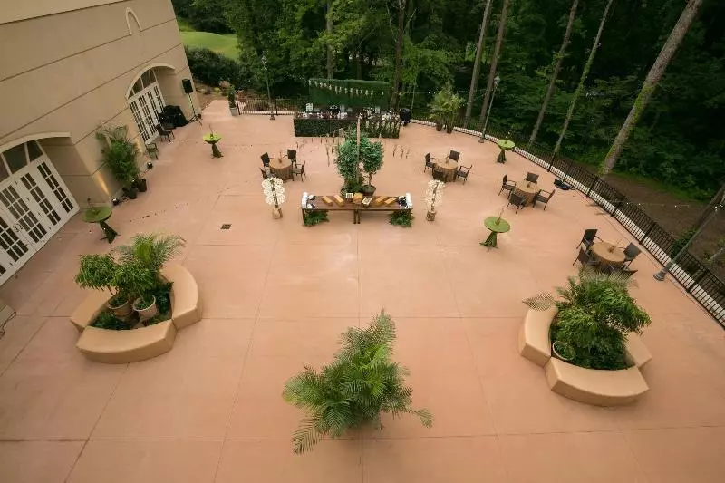 Курорт Chateau Elan