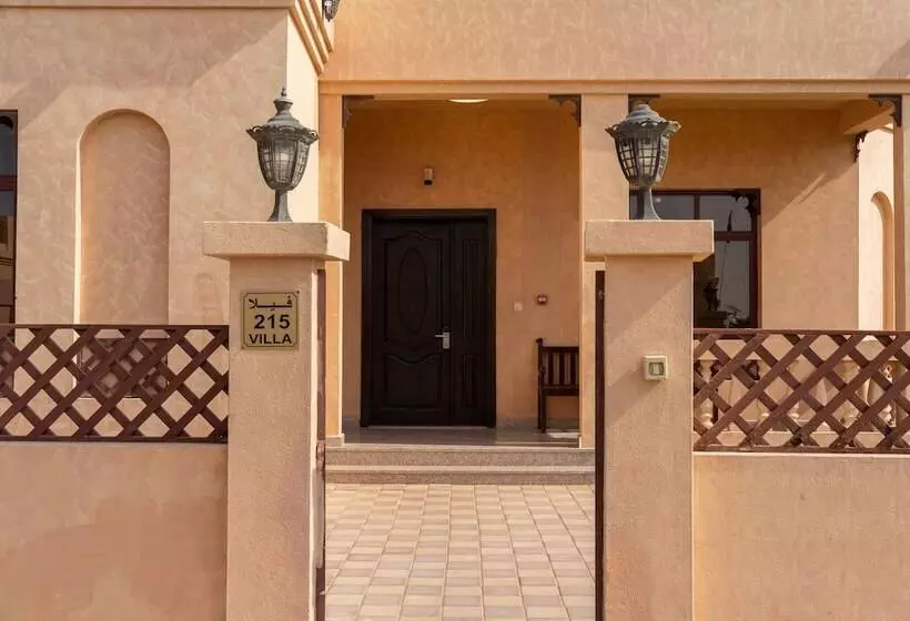 Hotelli Al Bada Resort