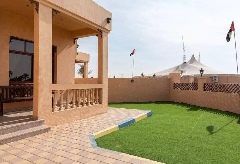 Hotelli Al Bada Resort