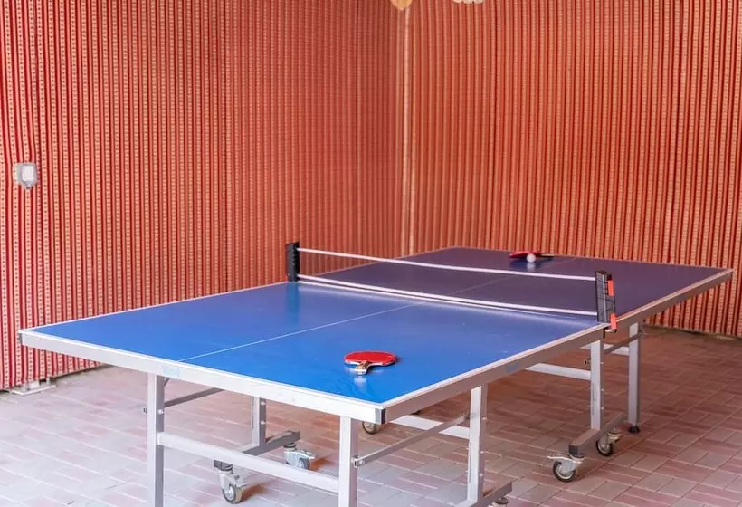 Hotelli Al Bada Resort