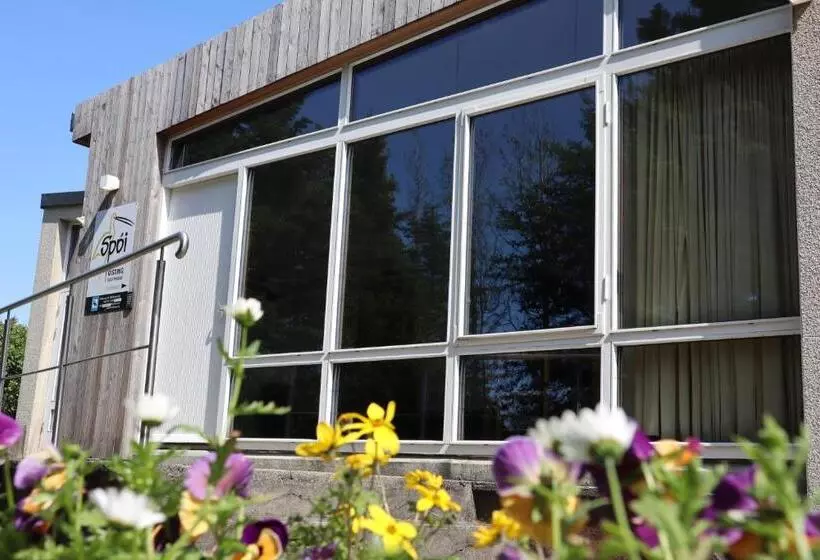 تختخواب و صبحانه Spói Guesthouse