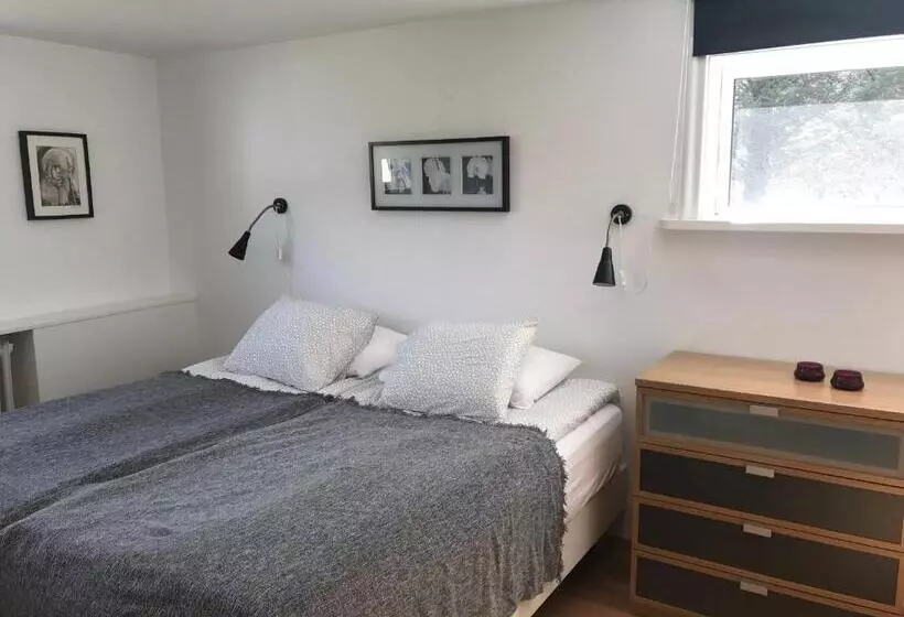 تختخواب و صبحانه Spói Guesthouse