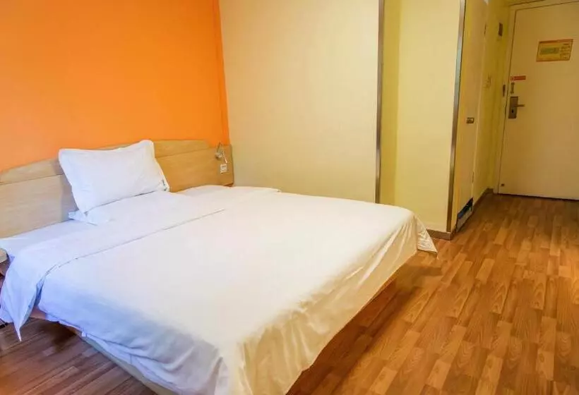 Hotelli 7 Days  Guangzhou Kecun Metro Station Guangzhou Ta