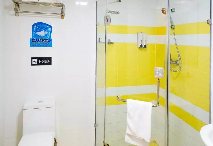 Hotelli 7 Days  Guangzhou Kecun Metro Station Guangzhou Ta