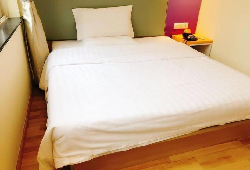 Hotel 7 Days Inn·shanghai Jinshajiang Road Subway Station