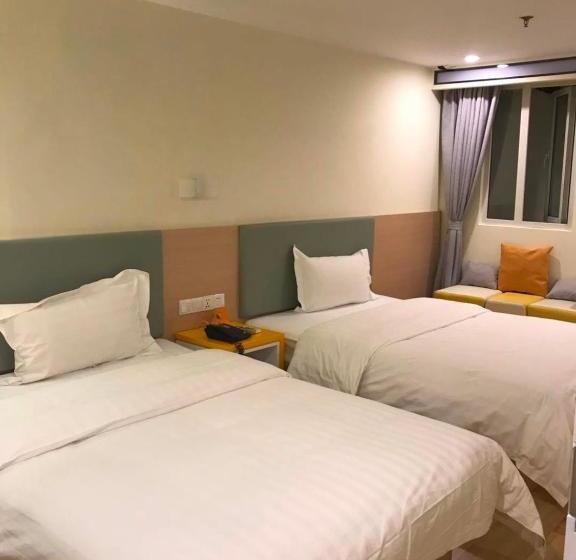 Hotel 7 Days Inn·shanghai Jinshajiang Road Subway Station