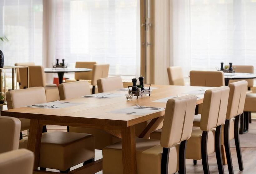 酒店 Four Stars By City