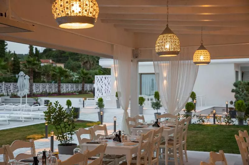 ホテル Laguna Resort