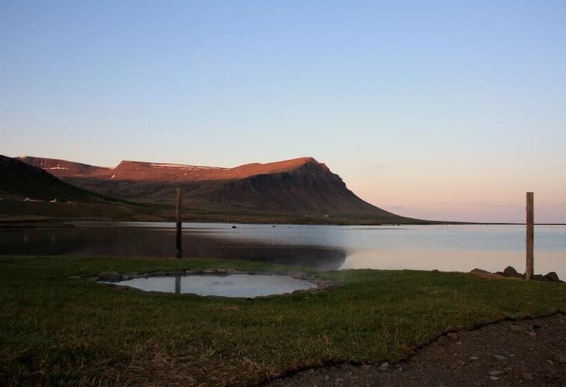 هتل Rauðsdalur