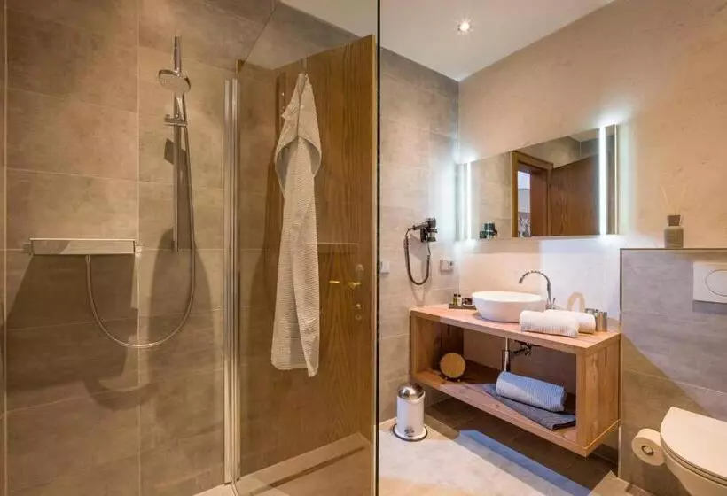 Majatalo Haus Central