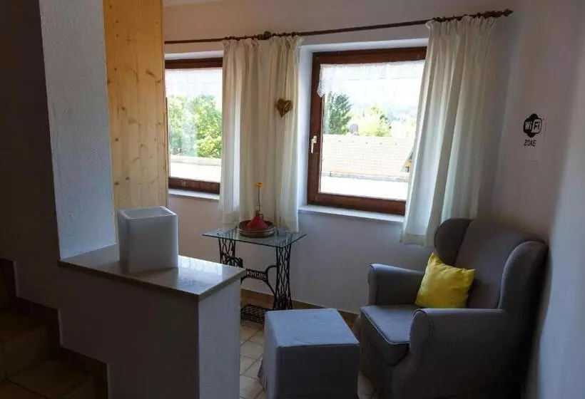 Majatalo Haus Central