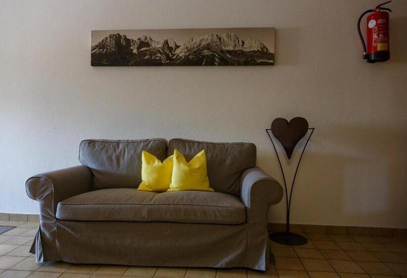 Пансион Haus Central