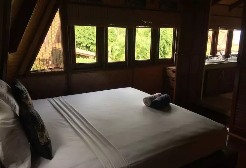 هتل Petchpailin Resort
