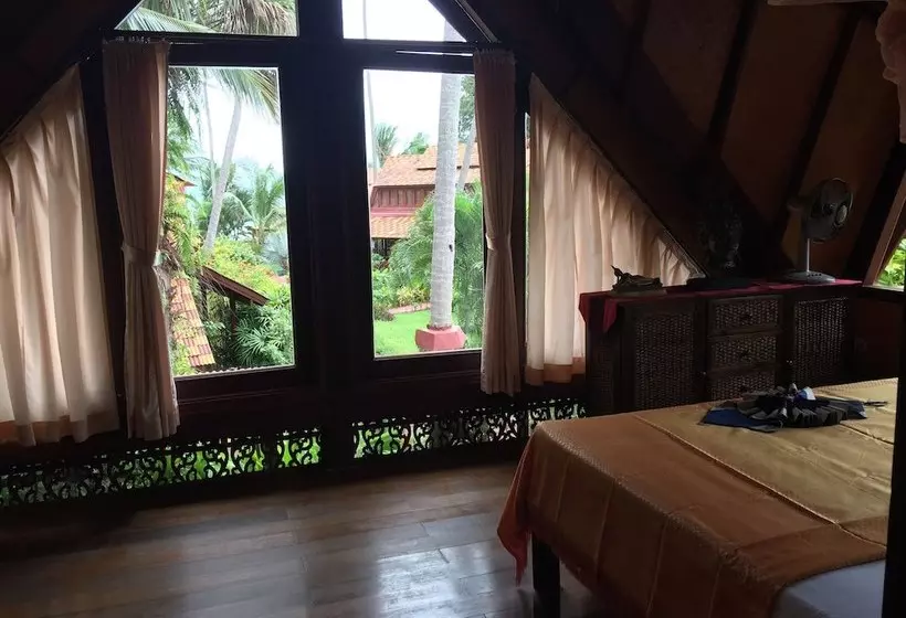 هتل Petchpailin Resort