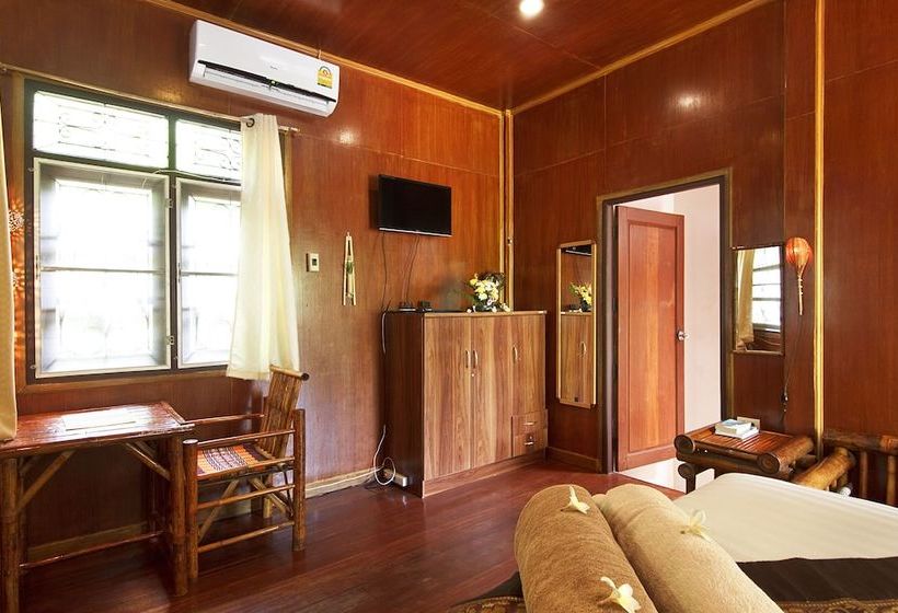 Lovely & Cozy Beach House