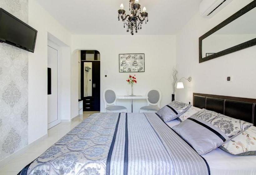 بنسيون Apartments Prpic Senj