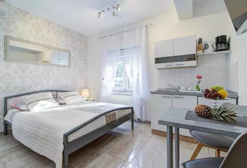 Majatalo Apartments Prpic Senj