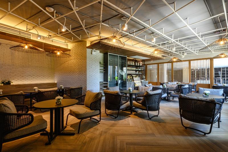 호텔 Isanook Resort & Suites Hua Hin