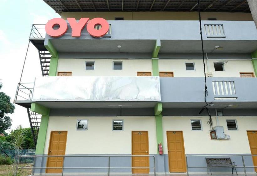 فندق Oyo 89419 Riverside Greenery Inn 2