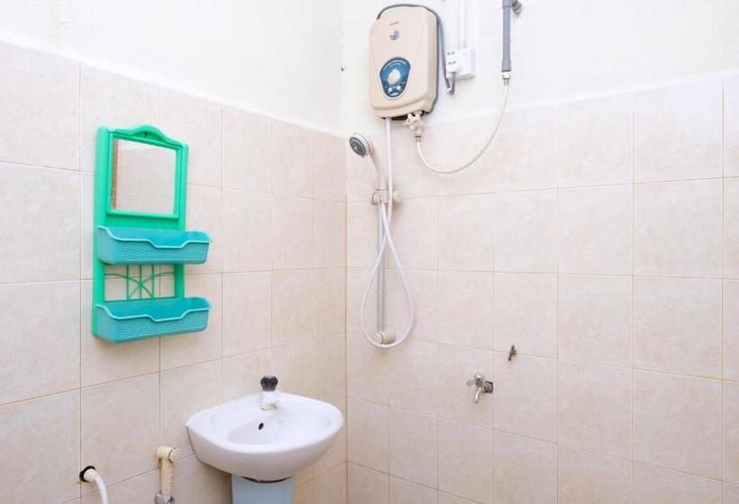 فندق Oyo 89419 Riverside Greenery Inn 2