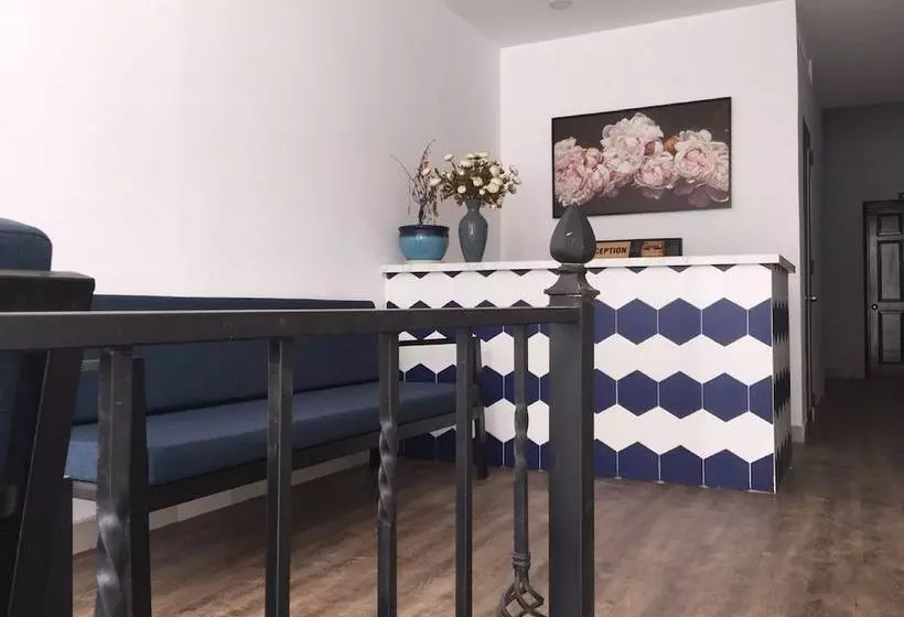 Luxury Apartment Free Airport Shuttle