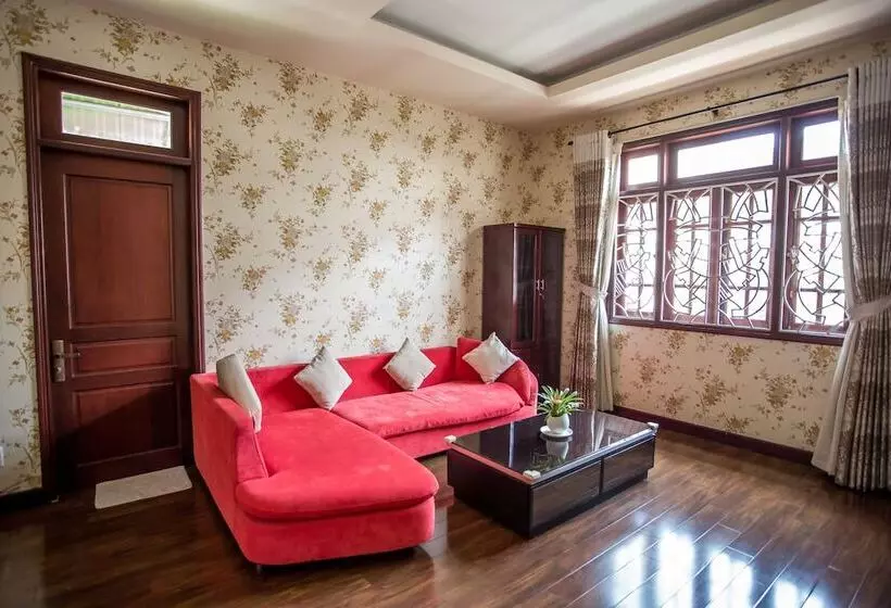 پانسیون Mh Villa