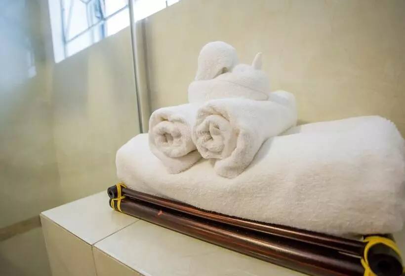 پانسیون Mh Villa