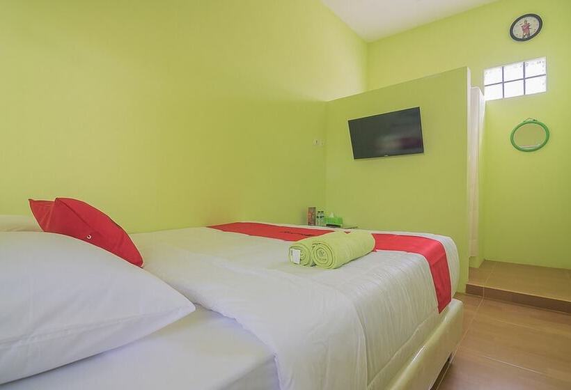 פנסיון Reddoorz Syariah Near Museum Wisma Karya Subang