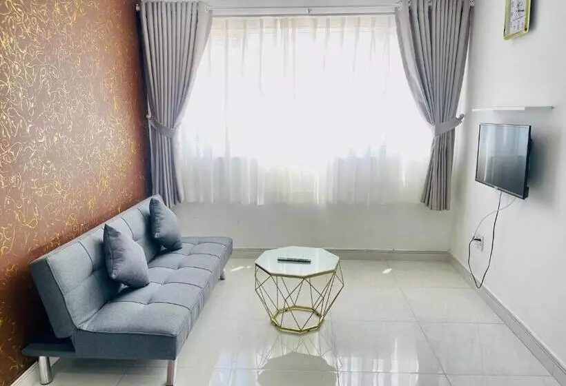 Tan Son Nhat Airport Apartment By Sabay