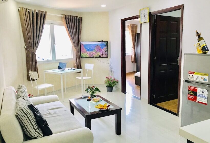 Tan Son Nhat Airport Apartment By Sabay