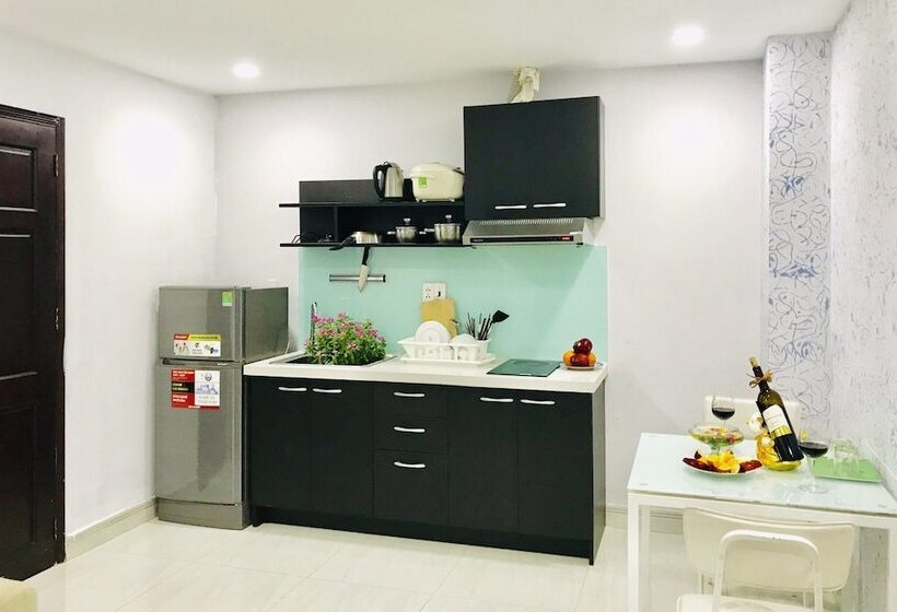 Tan Son Nhat Airport Apartment By Sabay