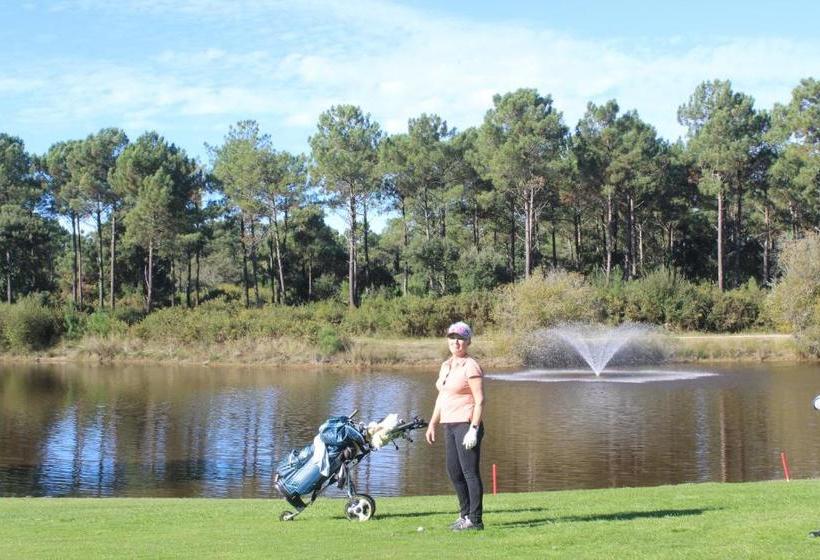 تختخواب و صبحانه Les Chambres Du Houron