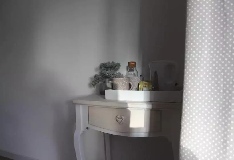 ベッドアンドブレックファースト Les Chambres Du Houron