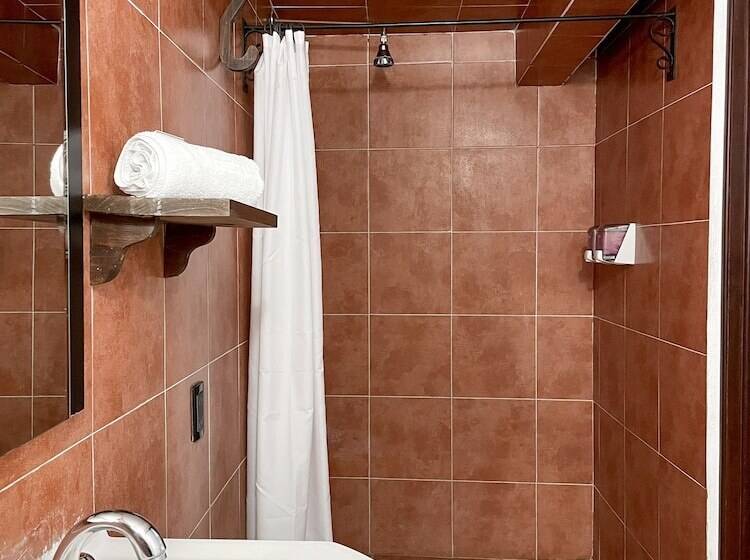 هتل Boutique Casa Catalá 1921