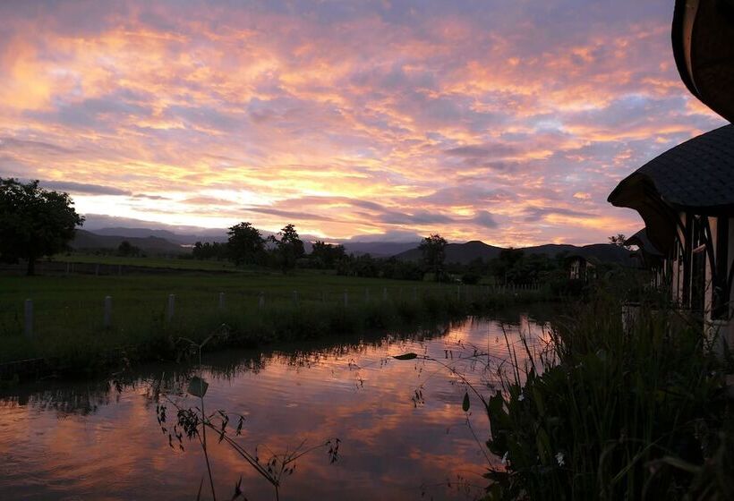 בית מלון כפרי Sanjana Resort And Spa