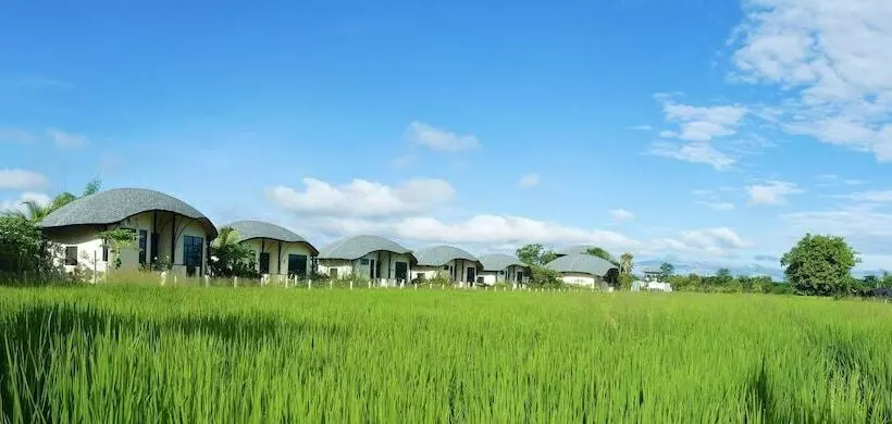 هتل Sanjana Resort And Spa