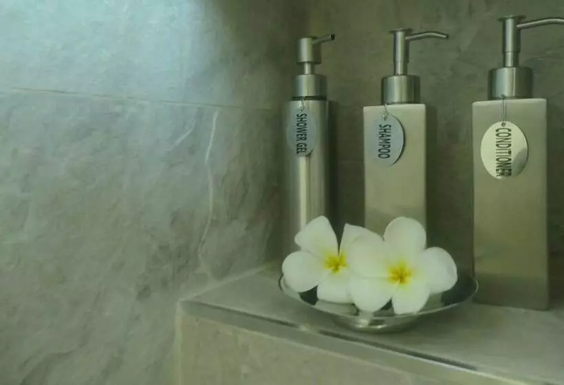 هتل Sanjana Resort And Spa