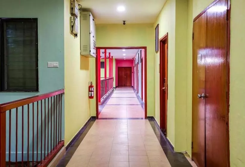 Oyo 89478 Lkh Motel